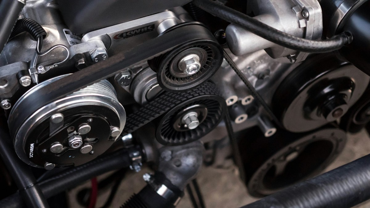 Automotive workshop equipment — illustrative stock photo